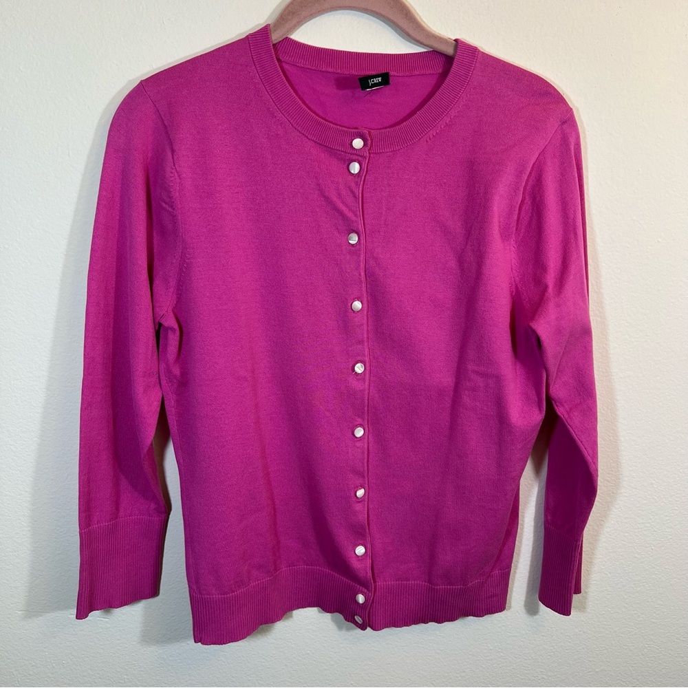 J. Crew Women’s Pink Cardigan XS
Fiber content label cut out before purchase.